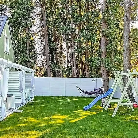 2 Bedroom Amazing In Międzywodzie